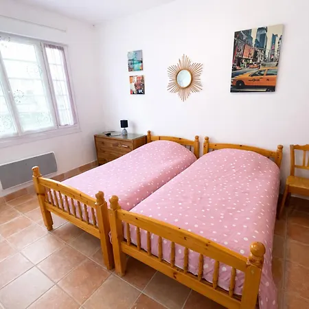 Holiday home Maisonnette Plain-pied - 600m & Centre, Parking - Fr-1-22-393